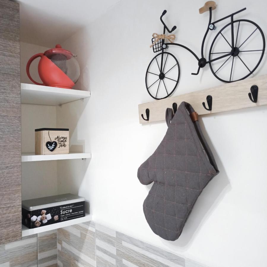 Detente & Jardin By Beds4Wanderlust - Charmant T2 Avec Jardin - Gare Plaisir-Grignon, Versailles 20Km Luaran gambar